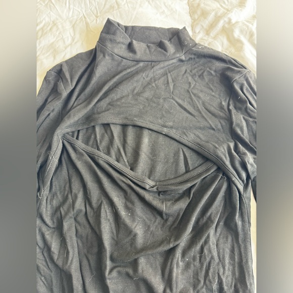 Black Cutout Bodysuit - Picture 2 of 7